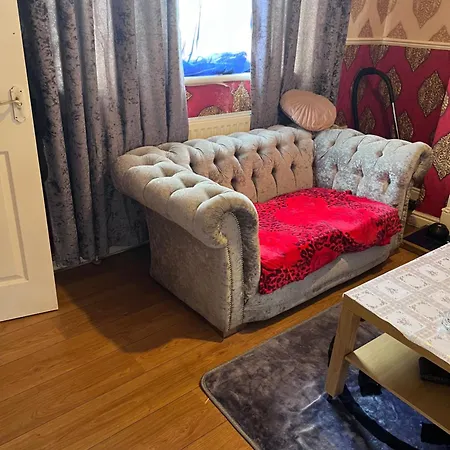 Casa De Munca Leeds (West Yorkshire)